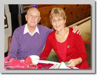 Miles & Vivienne Davis